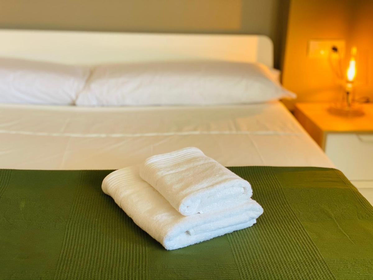 M & B Beach Apartment Valencia Ngoại thất bức ảnh